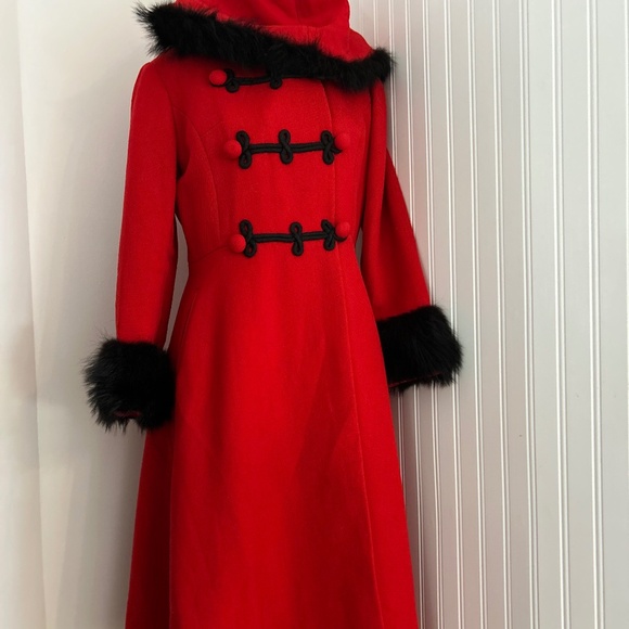 Vintage Red Wool Coat with Fur Trim - Picture 1 of 5